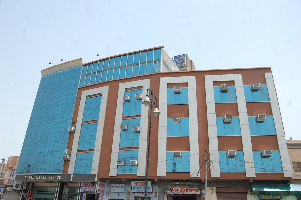فندق بيكانيرفي  Metro Palace المظهر الخارجي الصورة